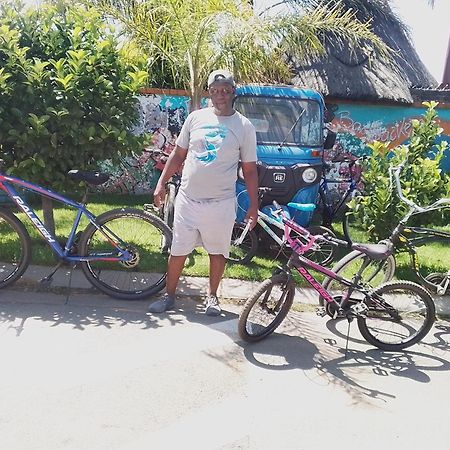 Ostello Authentic Bicycle Tours And Backpackers Soweto Esterno foto